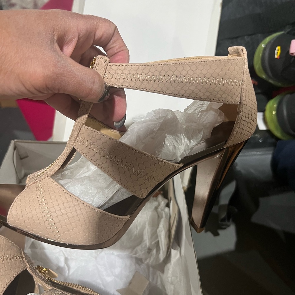 Michael Kors Berkeley T-Strap Sandals